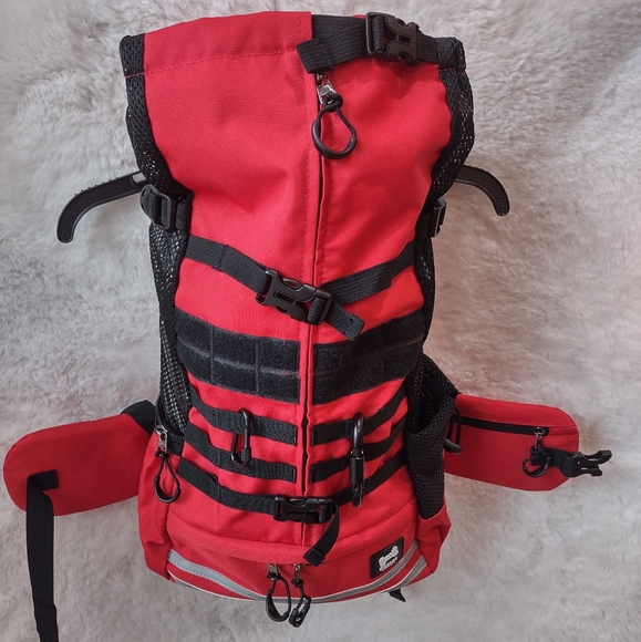 Other - MobDog Backpack .